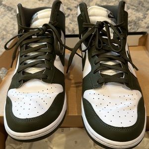 nike high top olive green